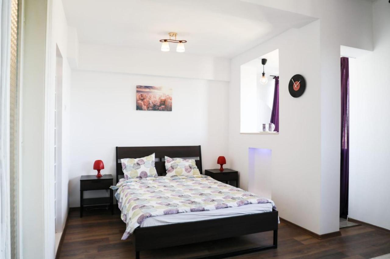 Ultracentral Cozy Apartment Near Old Town Bukarest Kültér fotó